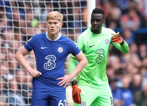 tino-livramento-dan-lewis-hall-resmi-bergabung-dengan-newcastle-biaya-transfer-dan-alasan-keputusan-mereka
